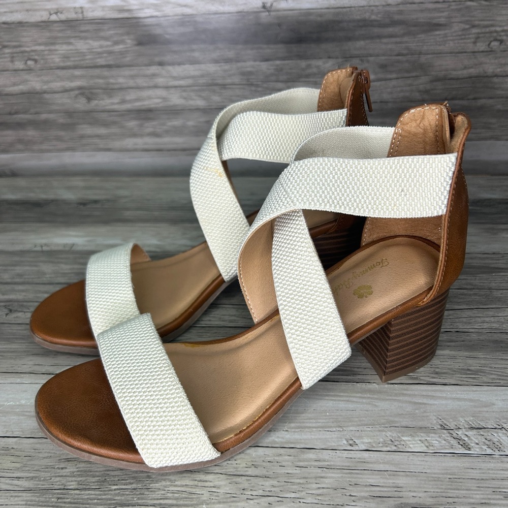 Tommy Bahama Thalia Beige Sandals Cross Strap Heels Size 6.5 M